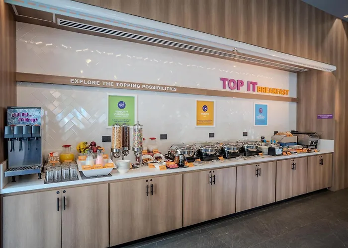 Hotel Tru By Hilton Airport